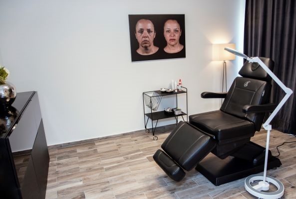 Behandlungszimmer Heraes S